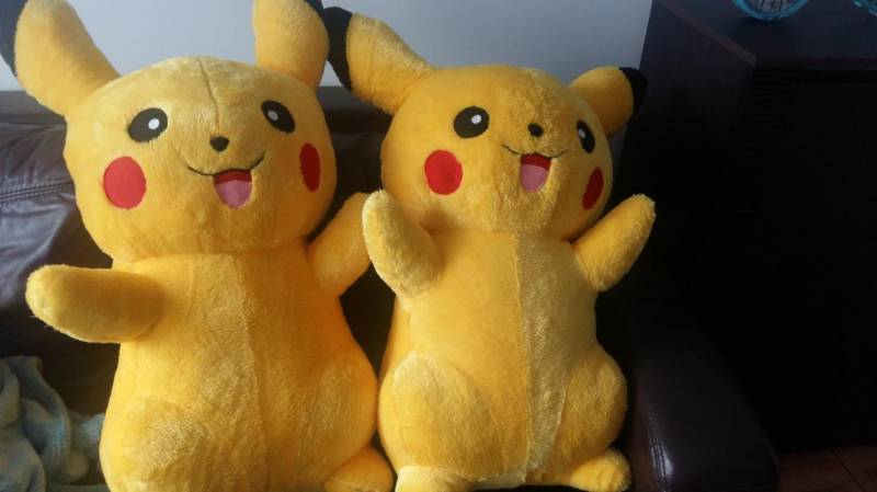 ox_duza-maskotka-picachu-nowa-2szt