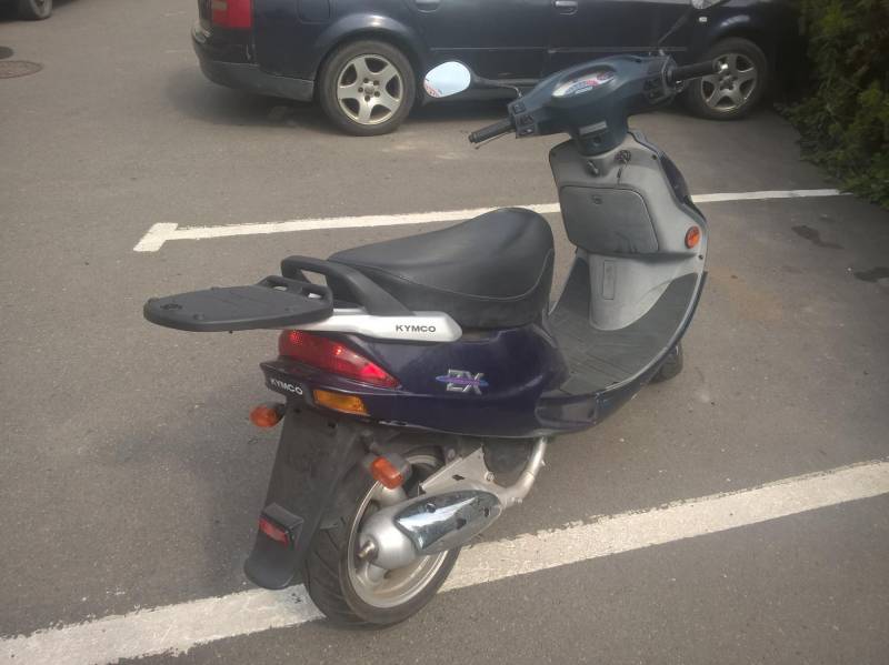 ox_skuter-kymco-50-cm