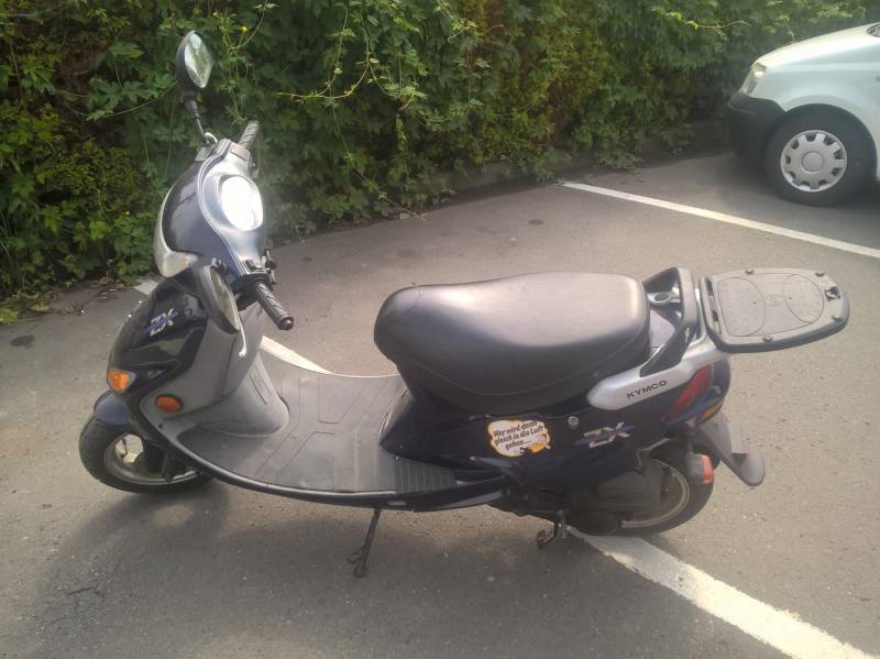 ox_skuter-kymco-50-cm