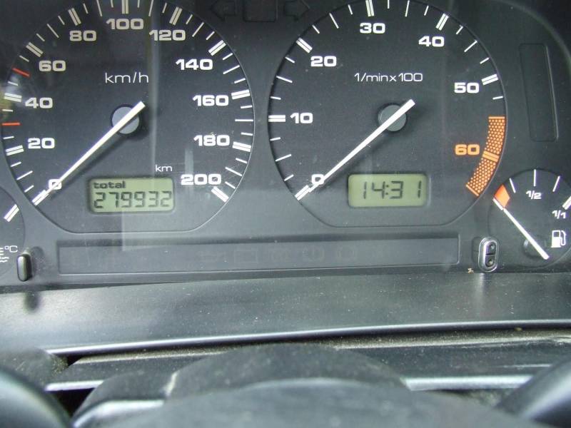 ox_vw-polo-iii-14-benzyna-60-km