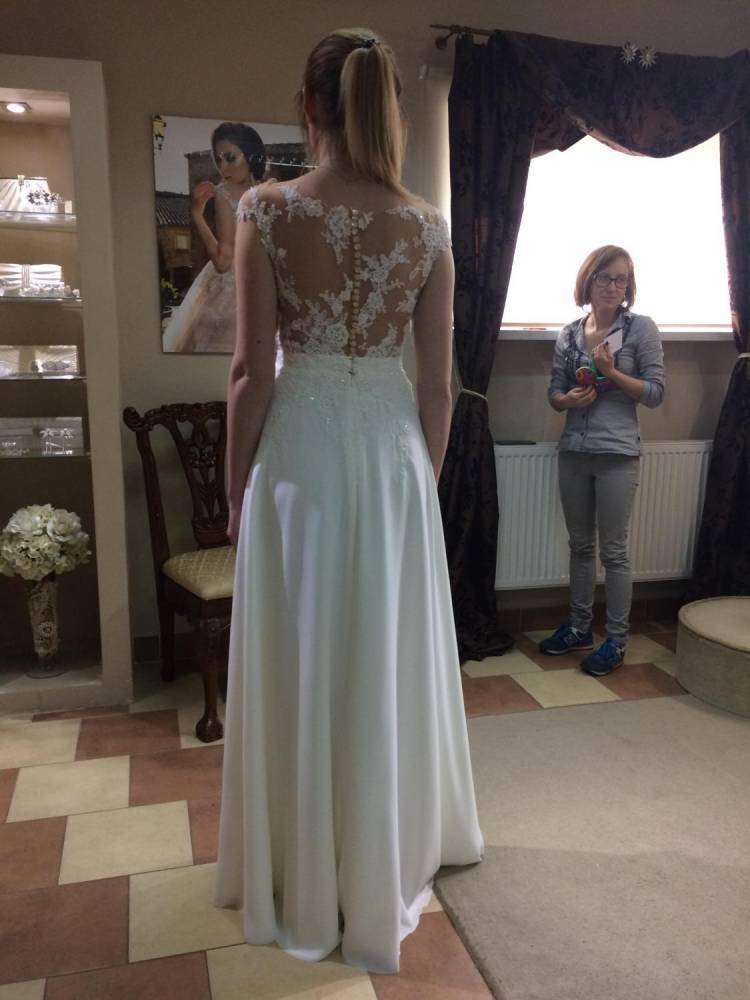 ox_suknia-slubna-anna-sposa-r-38