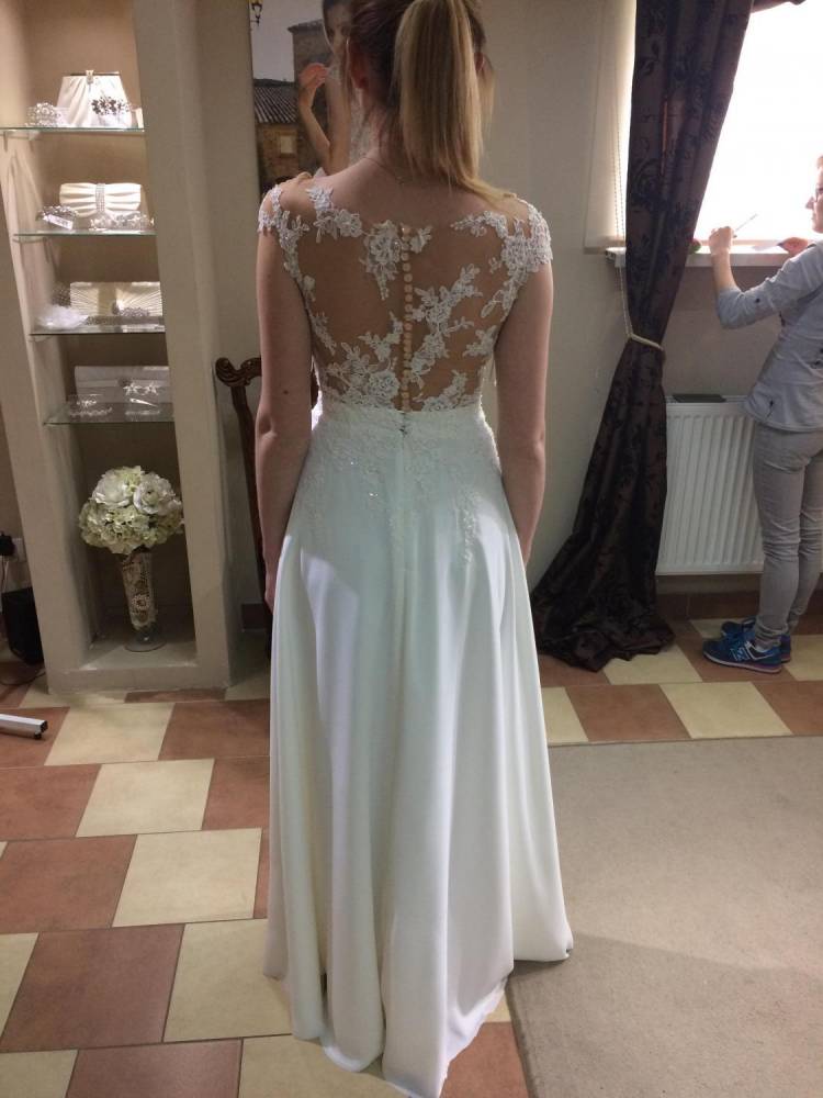 ox_suknia-slubna-anna-sposa-r-38