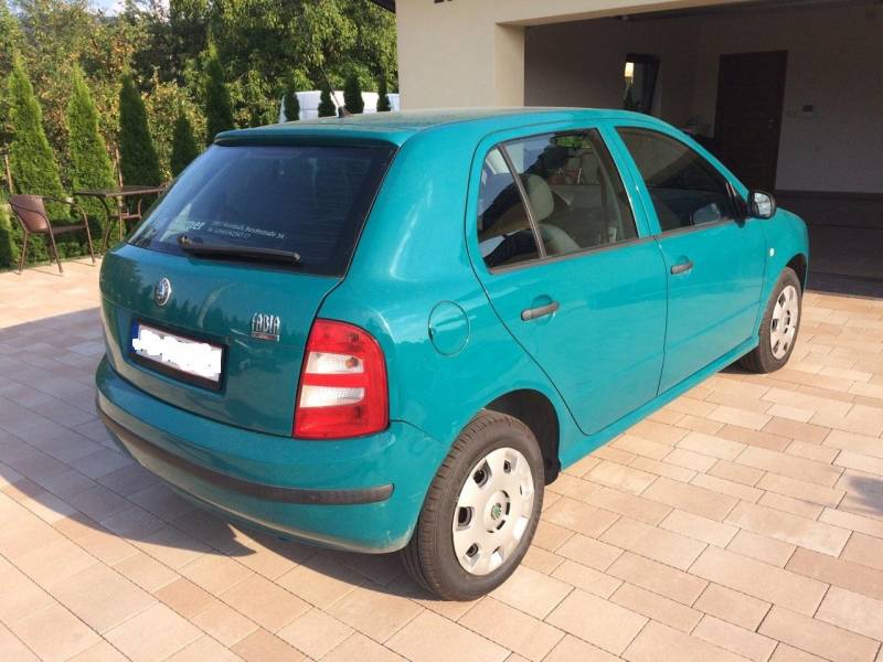 ox_skoda-fabia-19sdi-2004rok-klimatyzacja