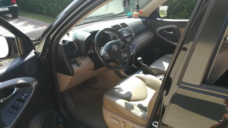 ox_toyota-rav-4-iii-2006-22d-4d-177-km-przebieg-187000