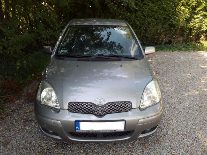 ox_toyota-yaris-2005-r-lift-13-87km-klimatyzacja-przebieg-88-tys-km