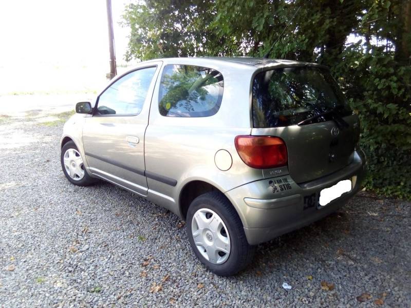 ox_toyota-yaris-2005-r-lift-13-87km-klimatyzacja-przebieg-88-tys-km