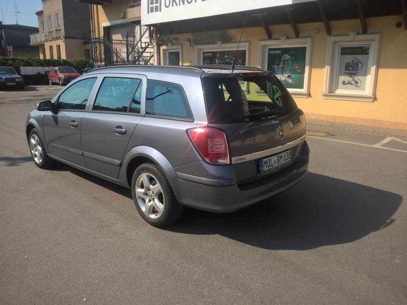 ox_opel-astra-h-2007r-18-16v-benzyna-140km-klimatyzacja
