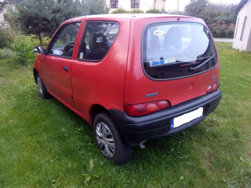 ox_fiat-seicento-2001-r