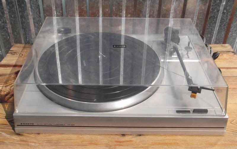 ox_adapter-sanyo-radiotoshiba