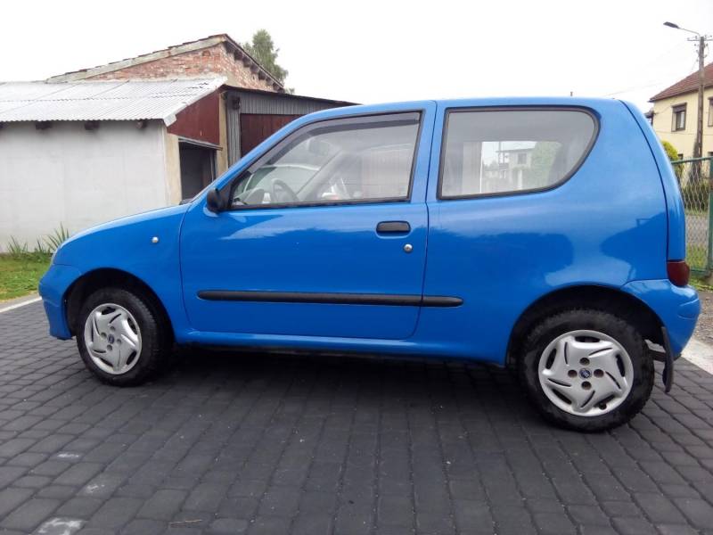 ox_fiat-seicento-20042005-r-przebieg-107-tys-km
