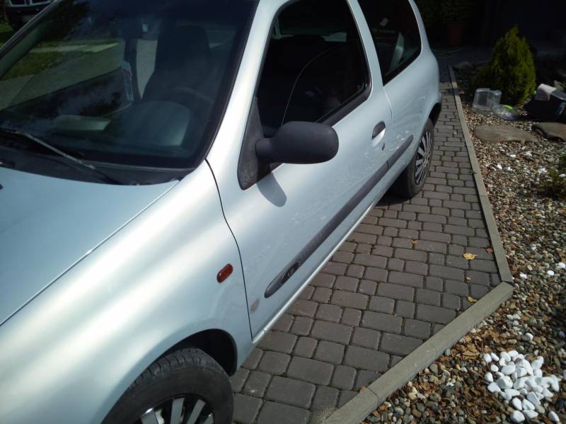 ox_sprzedam-renault-clio