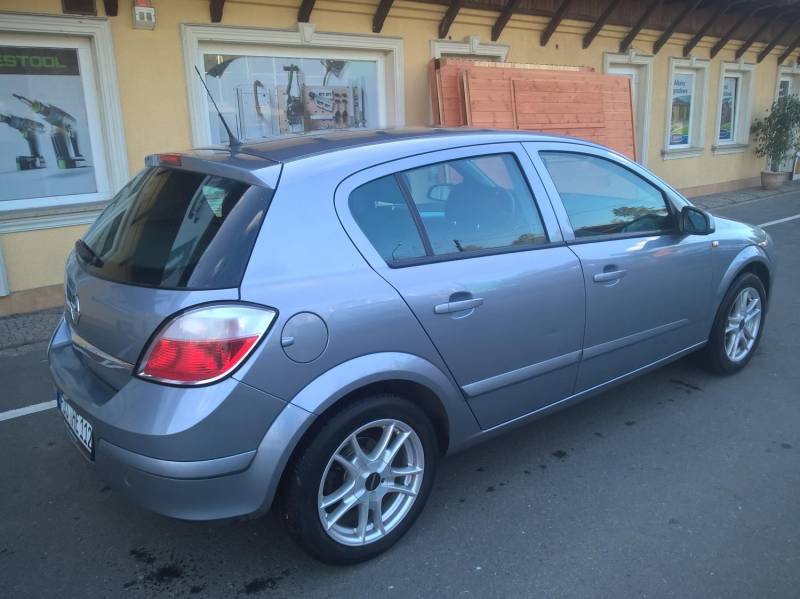 ox_opel-astra-2005r-14-16v-benzyna-plus-lpg-klimatyzacja
