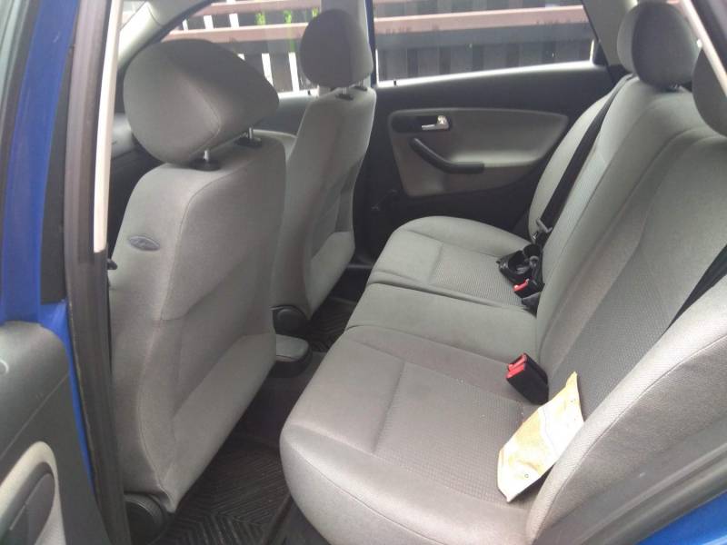 ox_seat-ibiza-iii-12-benz-2002r-klimatyzacja-manualna-sprawna