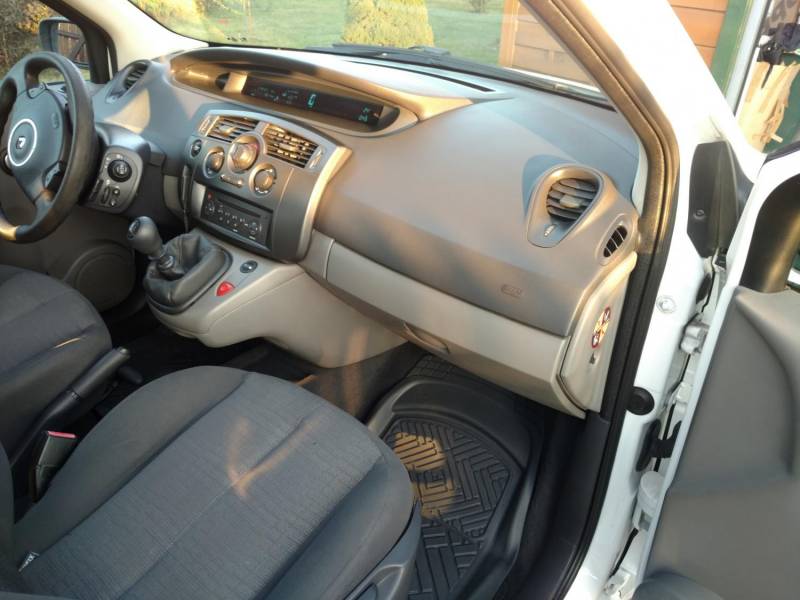 ox_renault-grand-scenic-7os