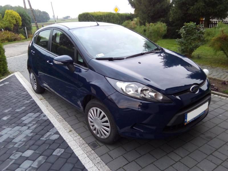 ox_ford-fiesta-2009r-klimatyzacja-niski-przebieg-12b-16v-82km-zamiana