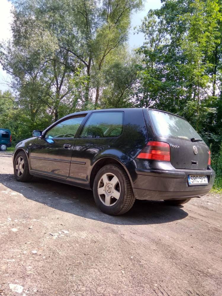 ox_vw-golf-iv-19-tdi-110-km