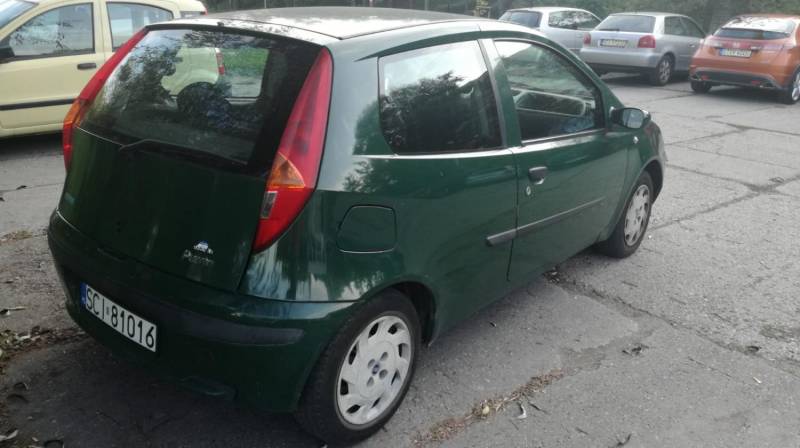 ox_fiat-punto-12-salon-polska