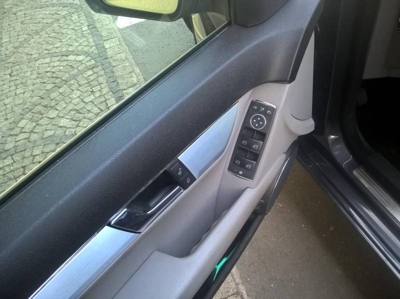 ox_mercedes-w-204combi-2007r-22-cdi-avangarde