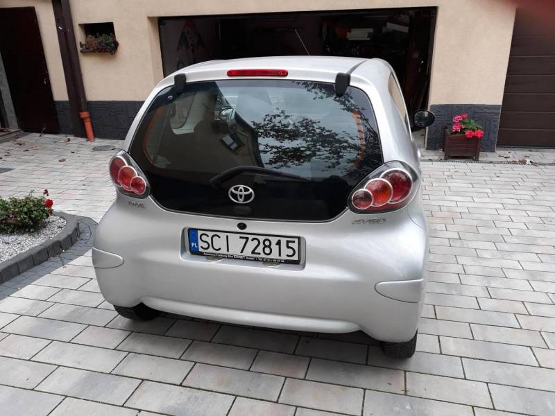 ox_sprzedam-toyota-aygo-10-2009r
