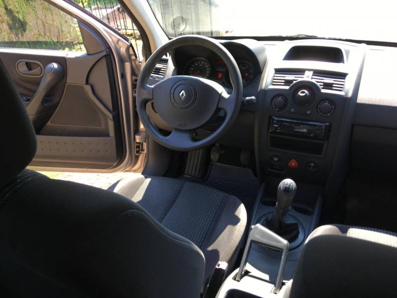 ox_renault-megane-ii