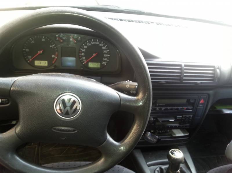 ox_volkswagen-passat