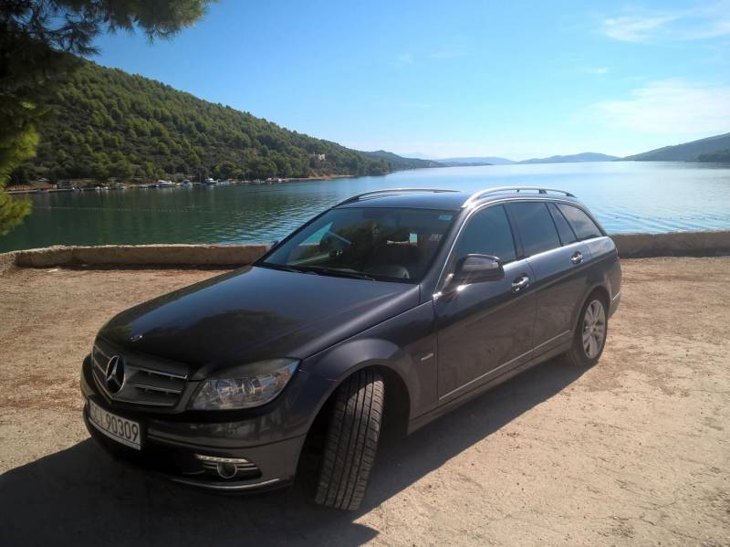 ox_mercedes-w-204combi-2007r-22-cdi-avangarde