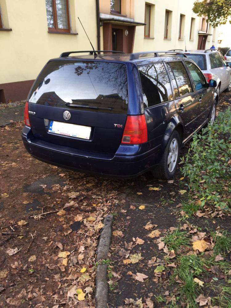 ox_sprzedam-volkswagen-golf-4-19-tdi-rok-2000