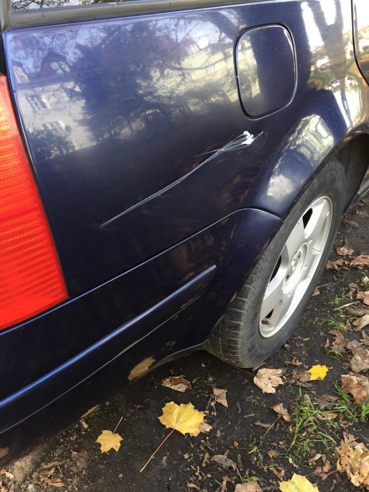 ox_sprzedam-volkswagen-golf-4-19-tdi-rok-2000