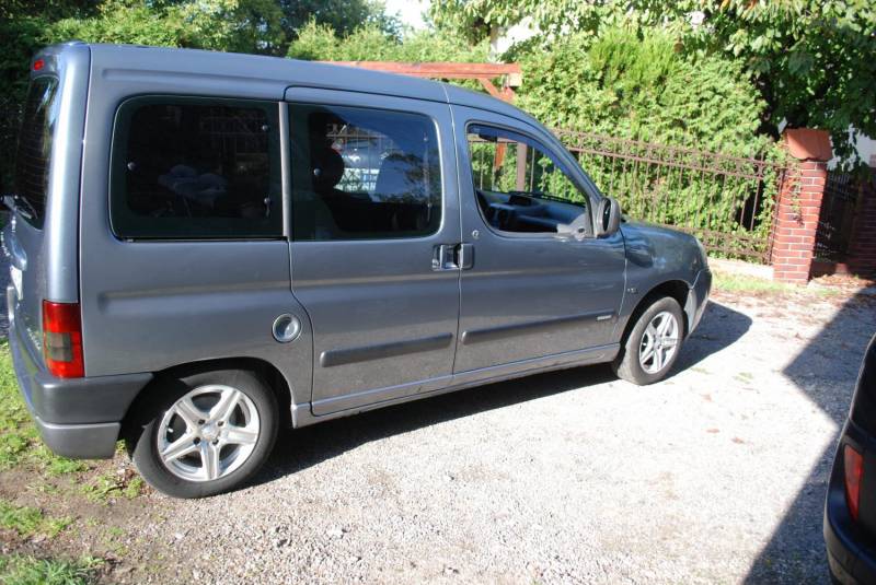 ox_peugeot-partner-20-hdi-90km-2005-r-5-osobowy-wazne-oplaty