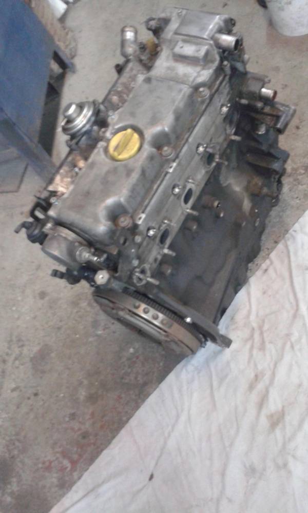 ox_slupek-silnika-opel-vectra-b-20d