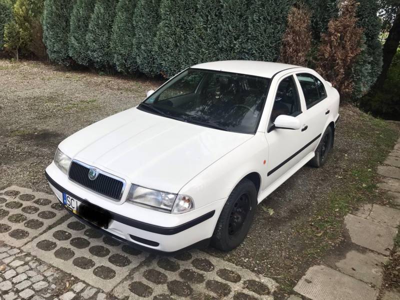 ox_skoda-octavia-i-sedan-2000r