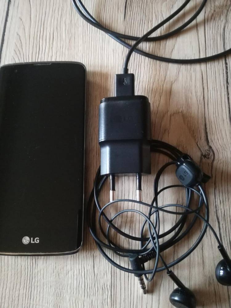 ox_lg-k8-lte-k350n-black-blue
