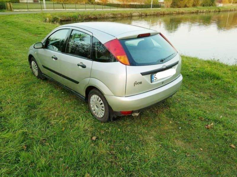 ox_ford-focus-141-wlascicielklima5-drzwi