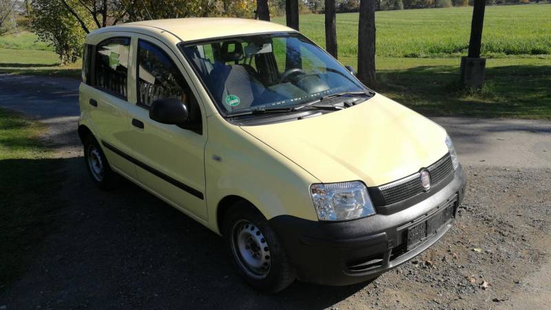 ox_fiat-panda-11benz-zadbana-2011r-podstawowa-wersja