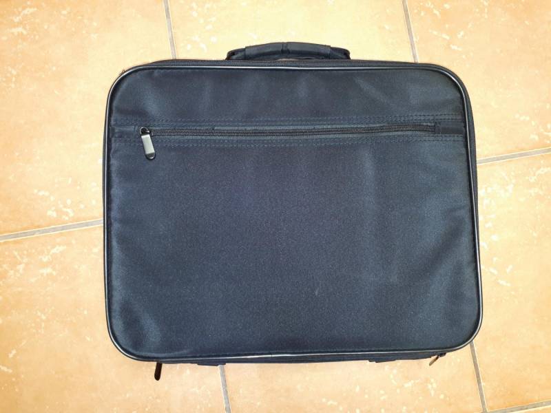 ox_torba-na-notebooka-ibox