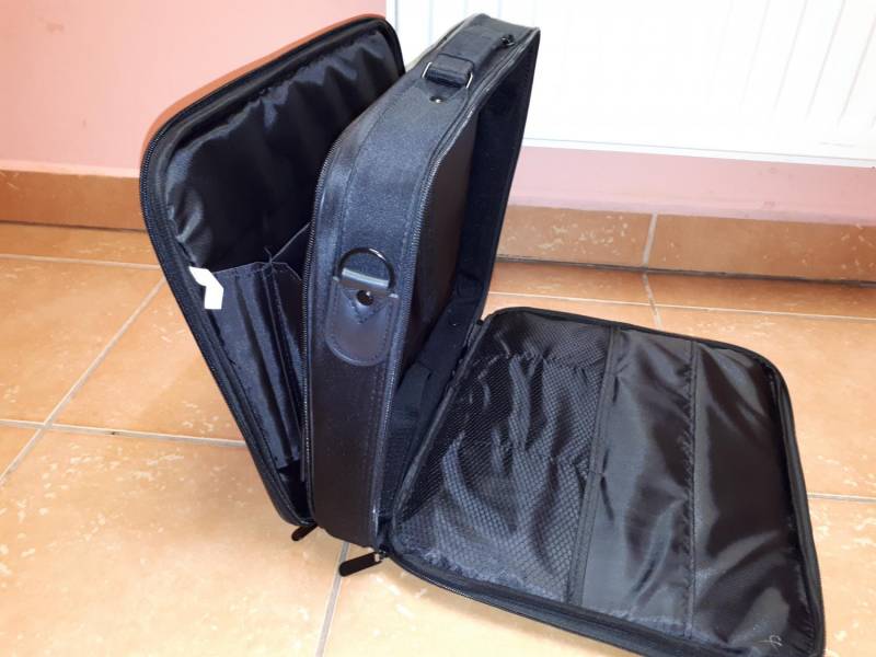 ox_torba-na-notebooka-ibox