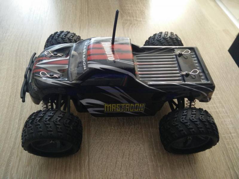 ox_himoto-mastadon-e18mt-4wd-model-rc
