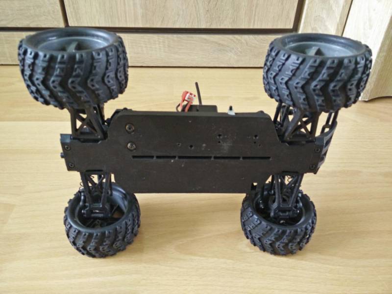ox_himoto-mastadon-e18mt-4wd-model-rc