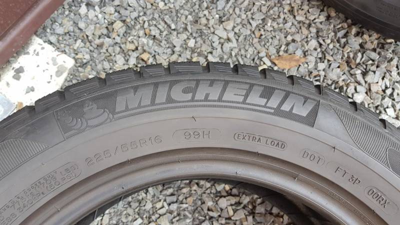 ox_opony-zimowe-michelin-alpin-2255516-komplet