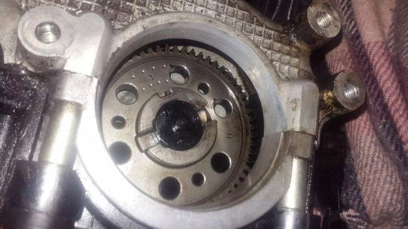 ox_silnik-slupek-bmw-20d-e90-2006-m47t