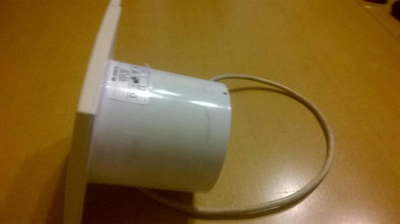 ox_wentylator-lazienkowy-zasilany-230v-sprzedam-za-10-zl