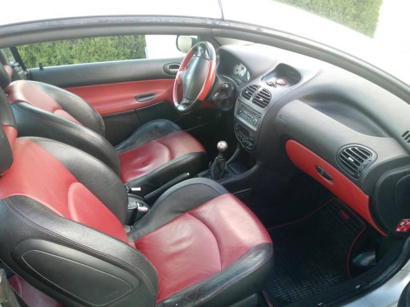 ox_peugeot-206cc-coupe-cabrio-20benzyna-klimatronic