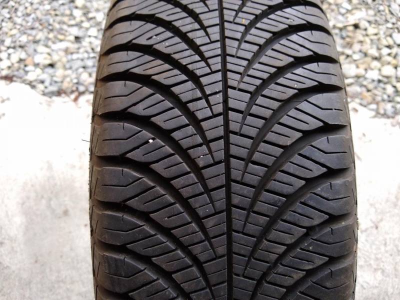 ox_opony-goodyear-vector-4seasons-g2-17565r14-82t