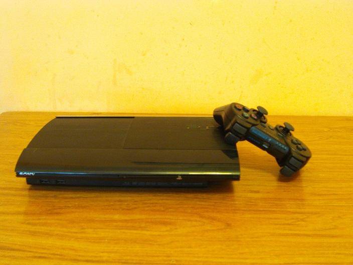 ox_sony-ps-3-super-slim