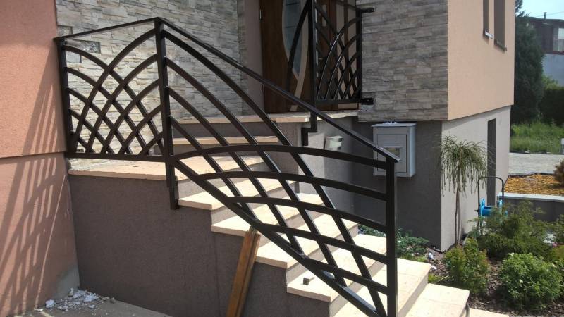 ox_ogrodzenia-bramy-automatyka-szlabany-serwis-montaz-balustrady-kraty