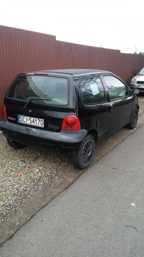 ox_renault-twingo-2000-12-benzyna