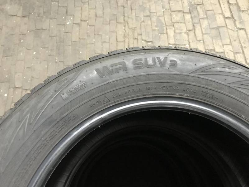 ox_opony-zimowe-nokian-23560-r18-suv-3