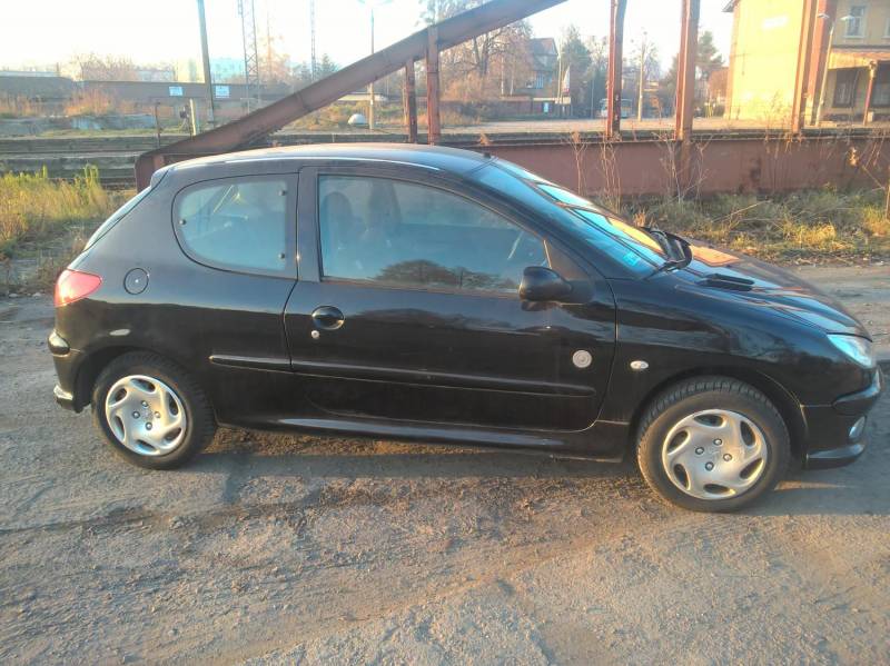 ox_peugeot-206-2008r-14-8v-plus-lpg