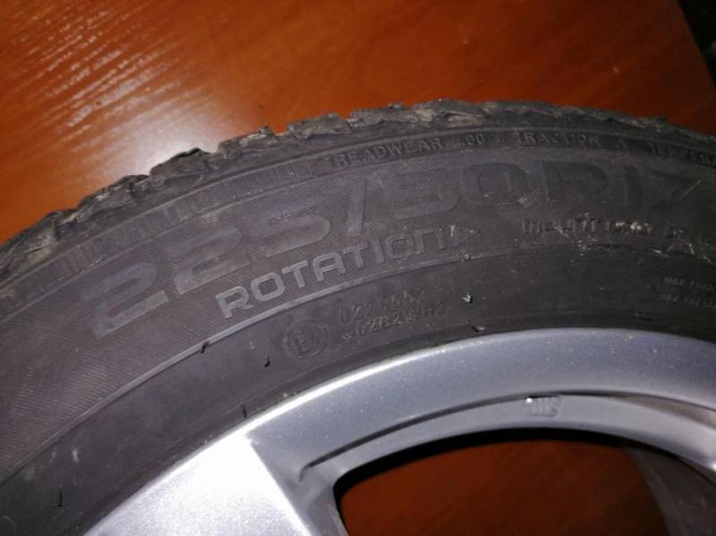 ox_alu-felgi-z-oponami-zimowymi-nokian-22550-r17-5x1143-renault-nissan