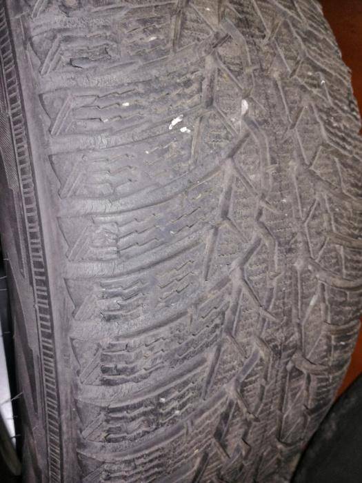 ox_alu-felgi-z-oponami-zimowymi-nokian-22550-r17-5x1143-renault-nissan